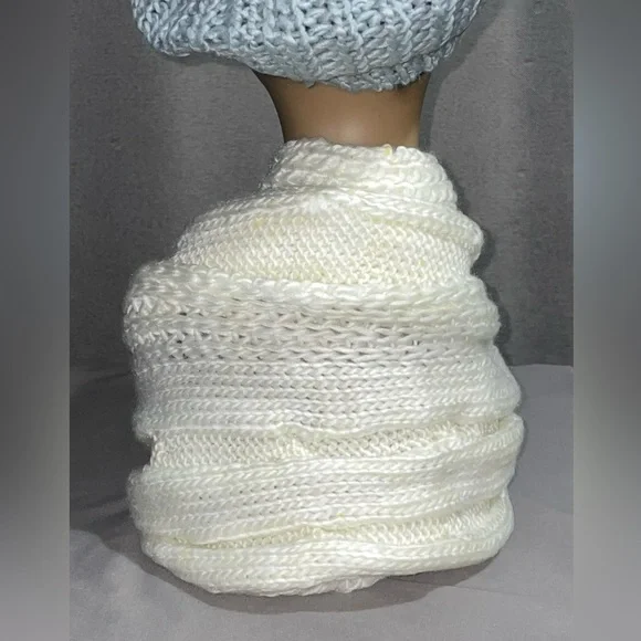 White Infinity Scarf - Picture 3 of 6